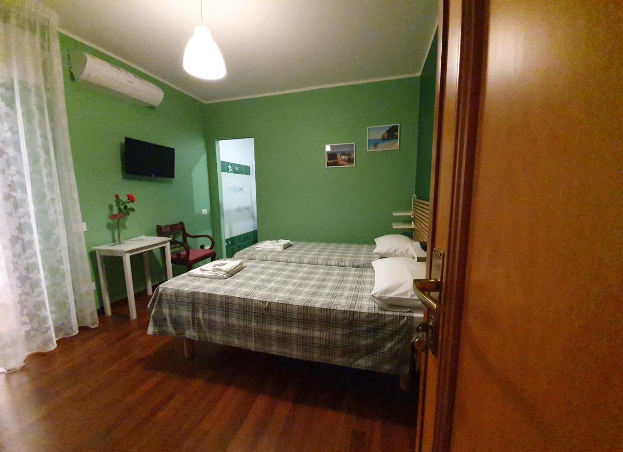 Acquamarina Hotel Civitavecchia Eksteriør billede