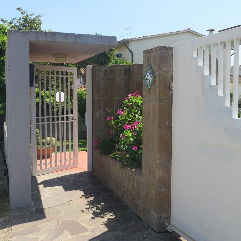 Acquamarina Hotel Civitavecchia Eksteriør billede
